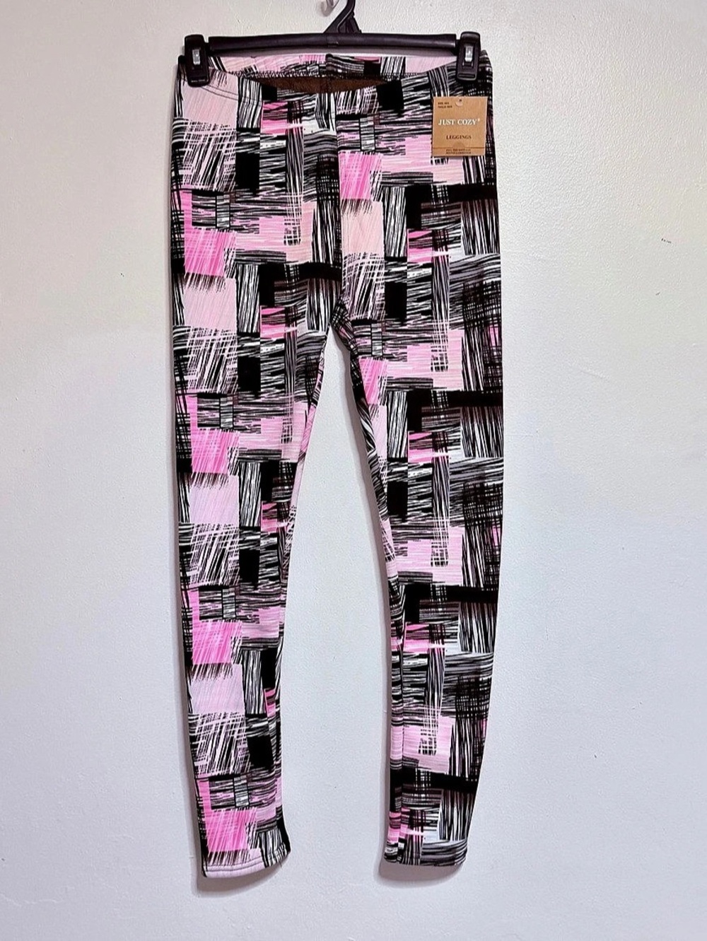 Just Cozy Pink & Black Traces Cozy Lined Leggings Medium new with tags